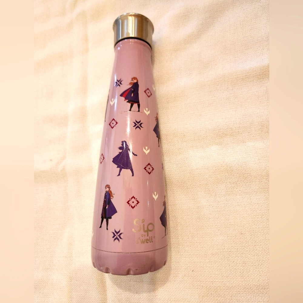 Frozen Ana Sip by S'well 15oz SS Water Bottle